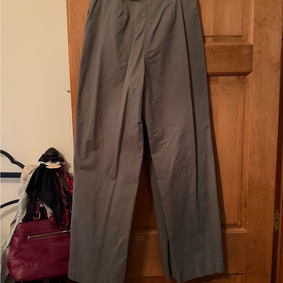 Abercrombie & Fitch Olive Trousers - Picture 3 of 4